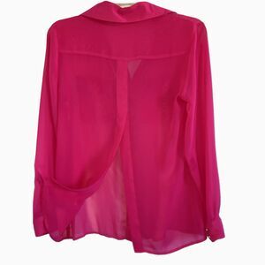 BISOU BISOU XS Hot Pink Flowy Slit Back Blouse Top Button Pockets Breezy NonIron
